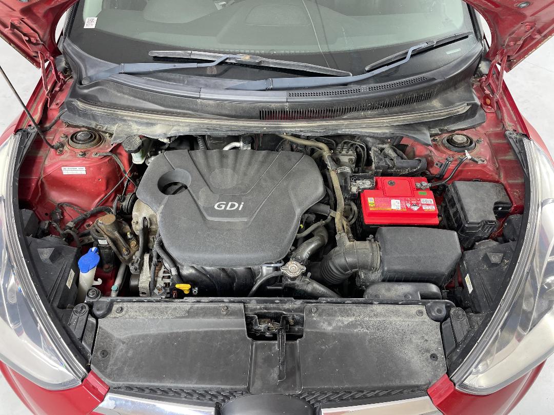 Photo '13' of Hyundai Veloster