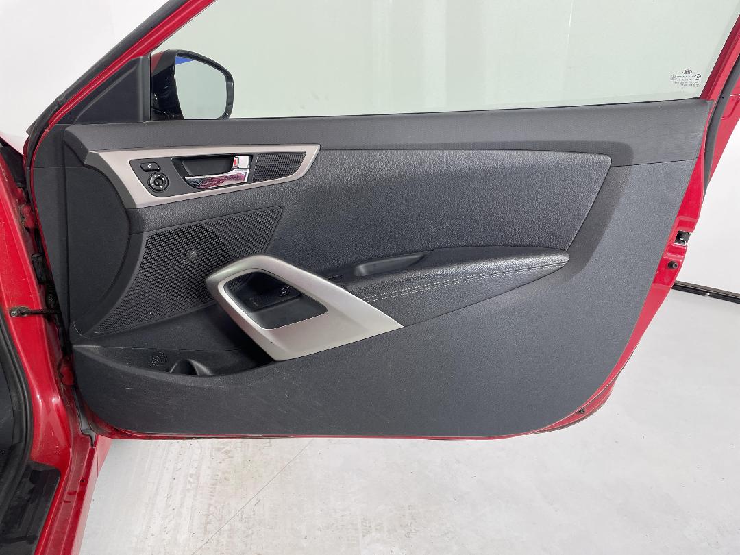 Photo '15' of Hyundai Veloster