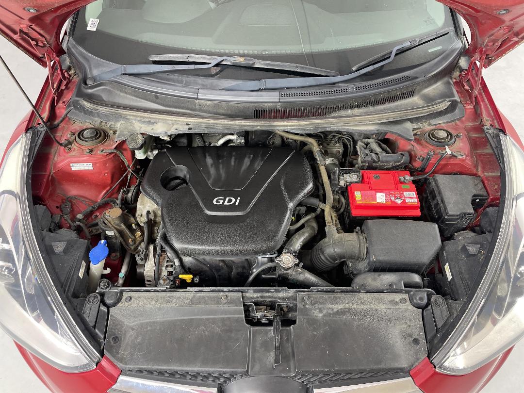 Photo '13' of Hyundai Veloster Photo '13' of Hyundai Veloster