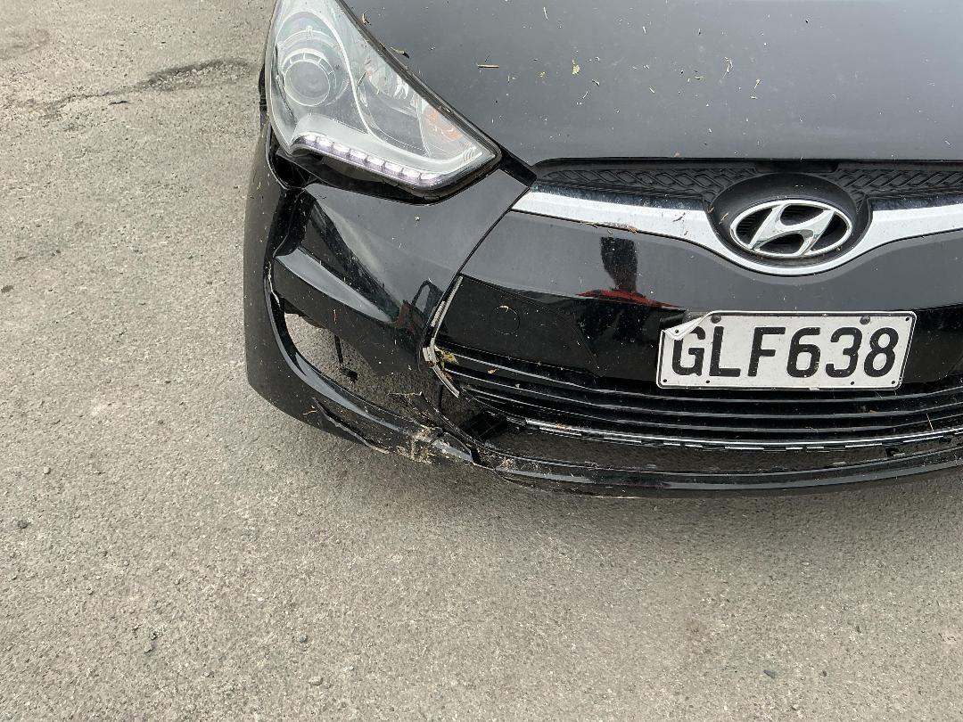 Photo '7' of Hyundai Veloster DCT