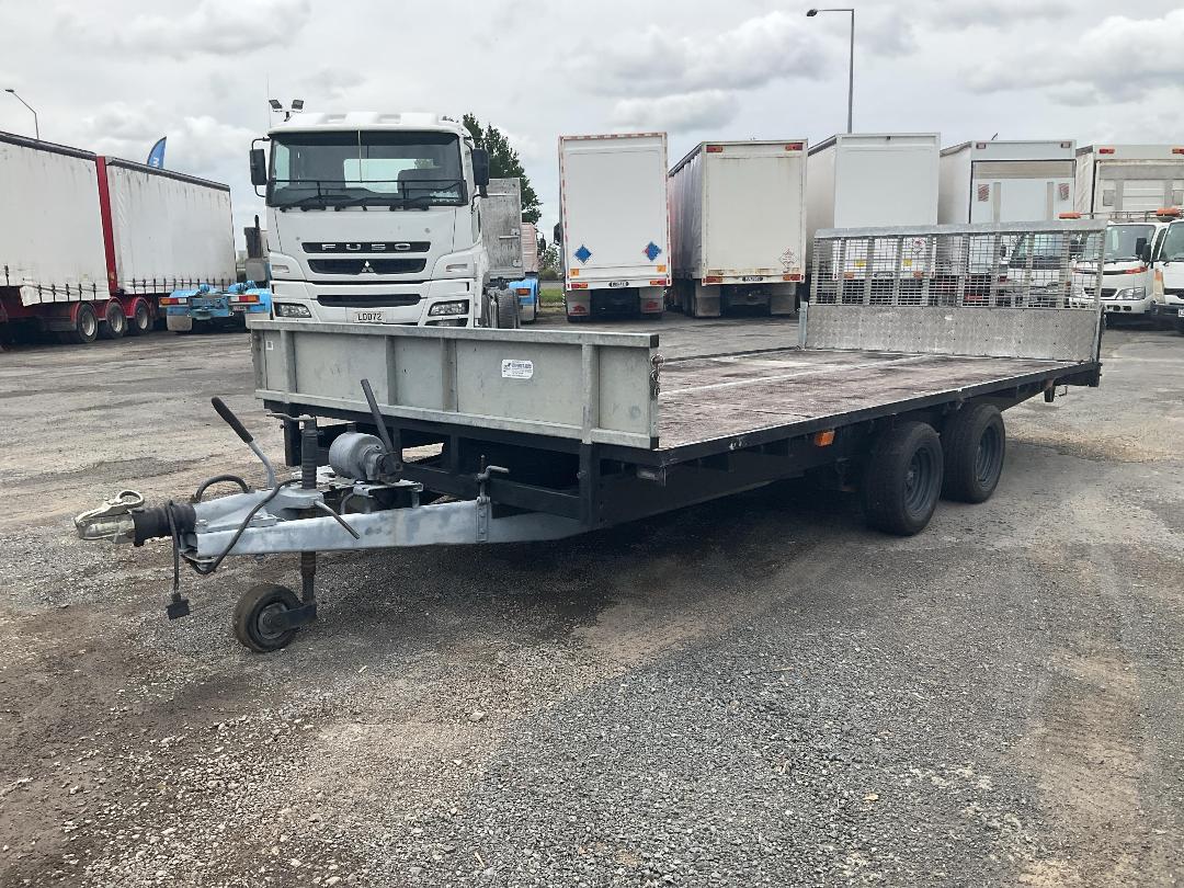 Photo '9' of IFOR Williams Flat Deck - Tandem Photo '9' of IFOR Williams Flat Deck - Tandem