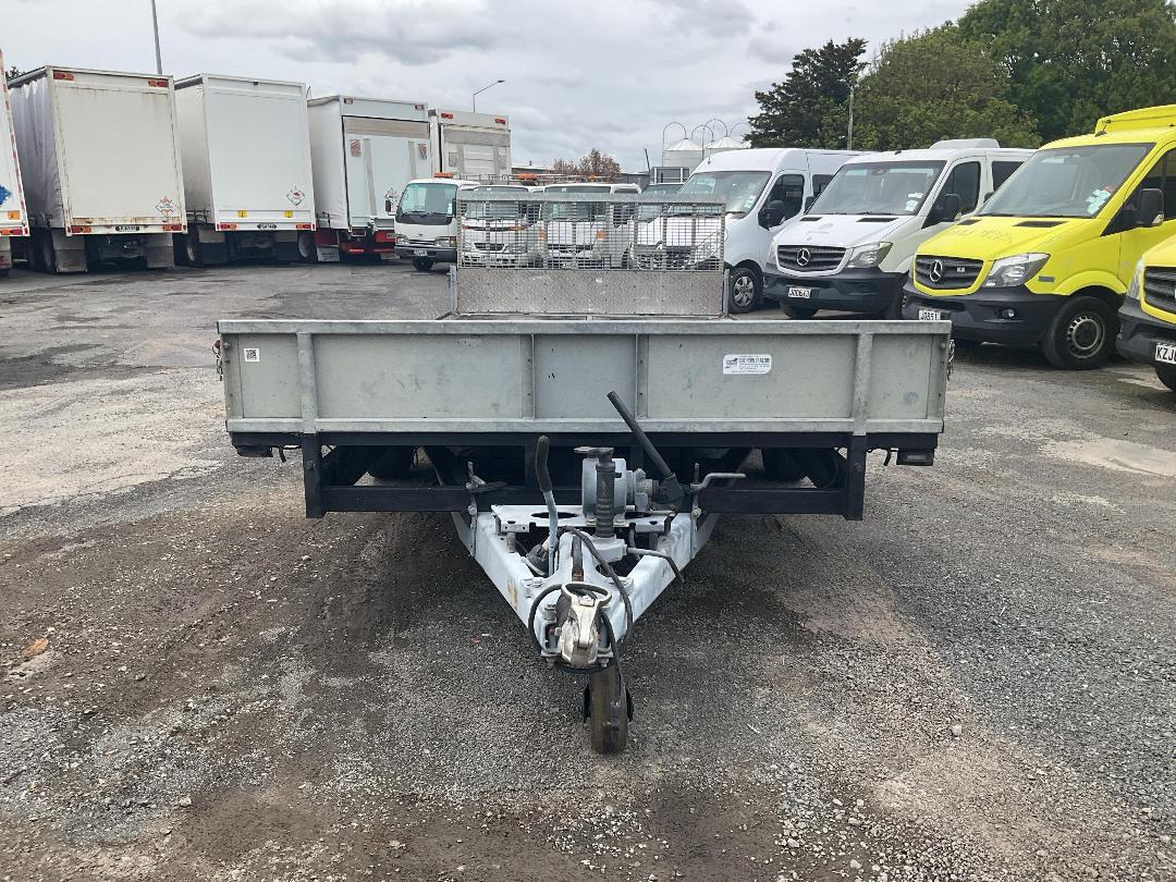 Photo '10' of IFOR Williams Flat Deck - Tandem Photo '10' of IFOR Williams Flat Deck - Tandem