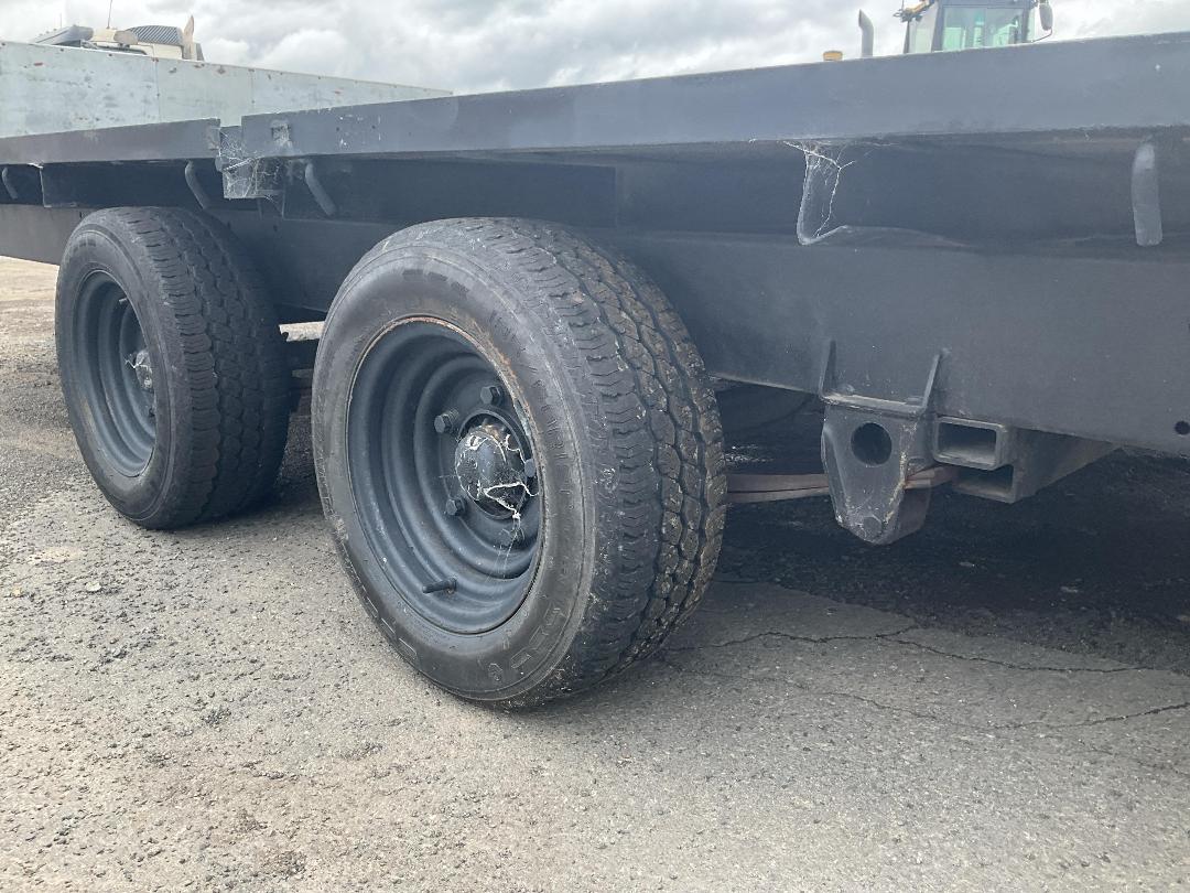 Photo '17' of IFOR Williams Flat Deck - Tandem Photo '17' of IFOR Williams Flat Deck - Tandem