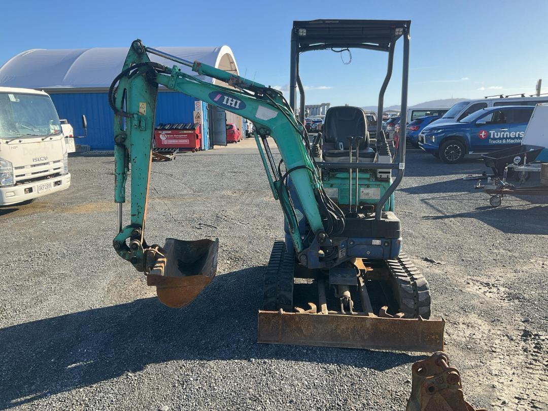Photo '20' of IHI 15NX Excavator Photo '20' of IHI 15NX Excavator