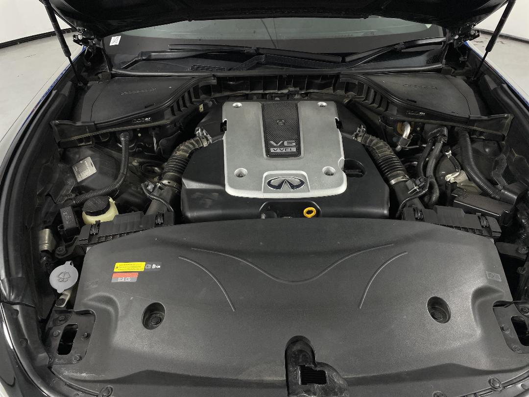 Photo '13' of Infiniti M37