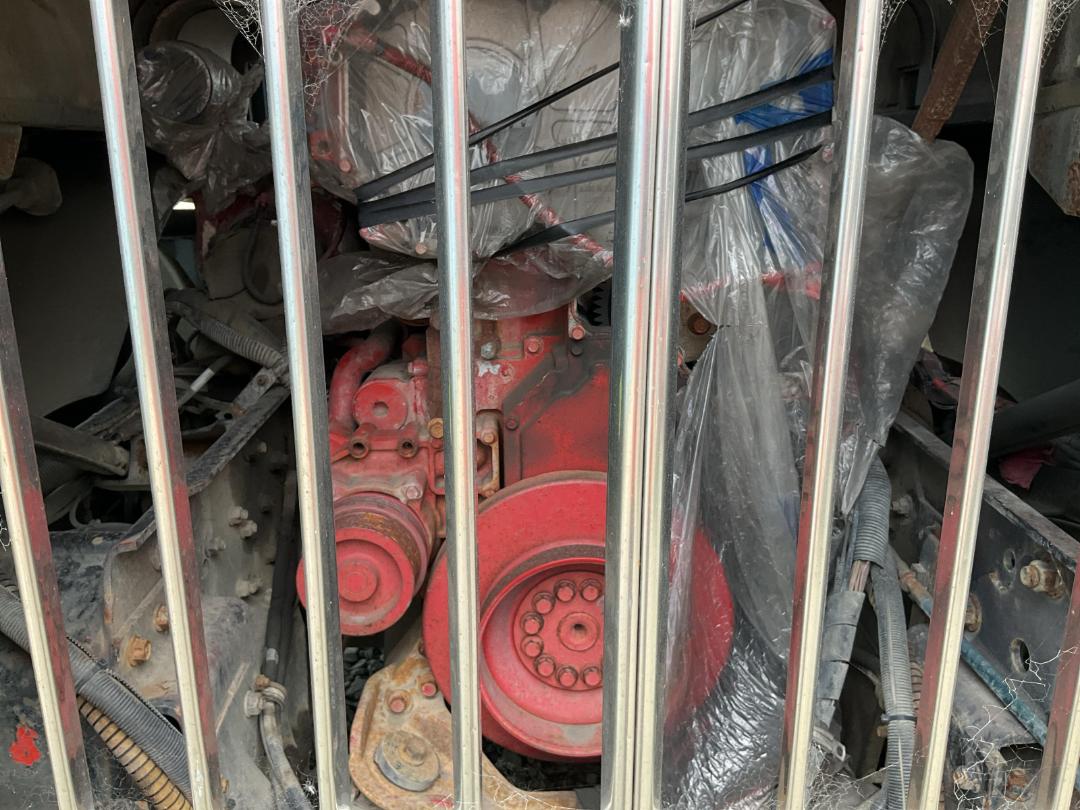 Photo '18' of International 9800I Logger