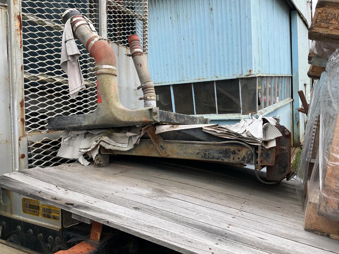 Photo '17' of International 9800I Logger