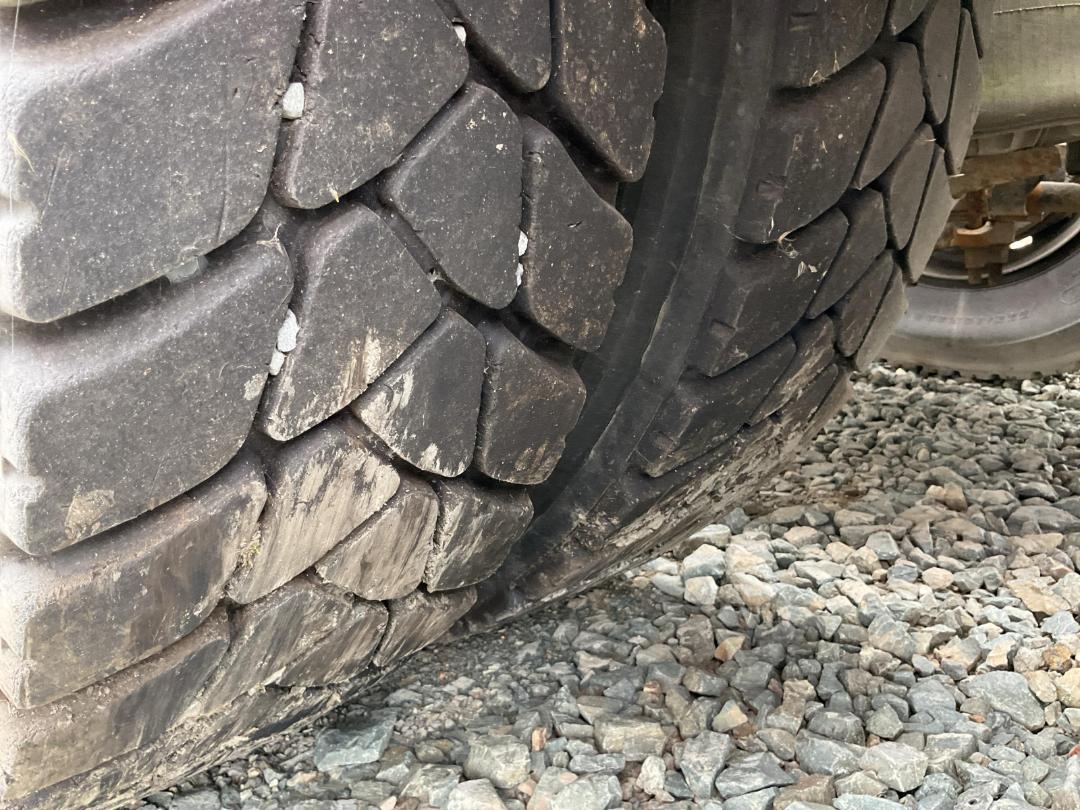 Photo '27' of International 9800I Logger