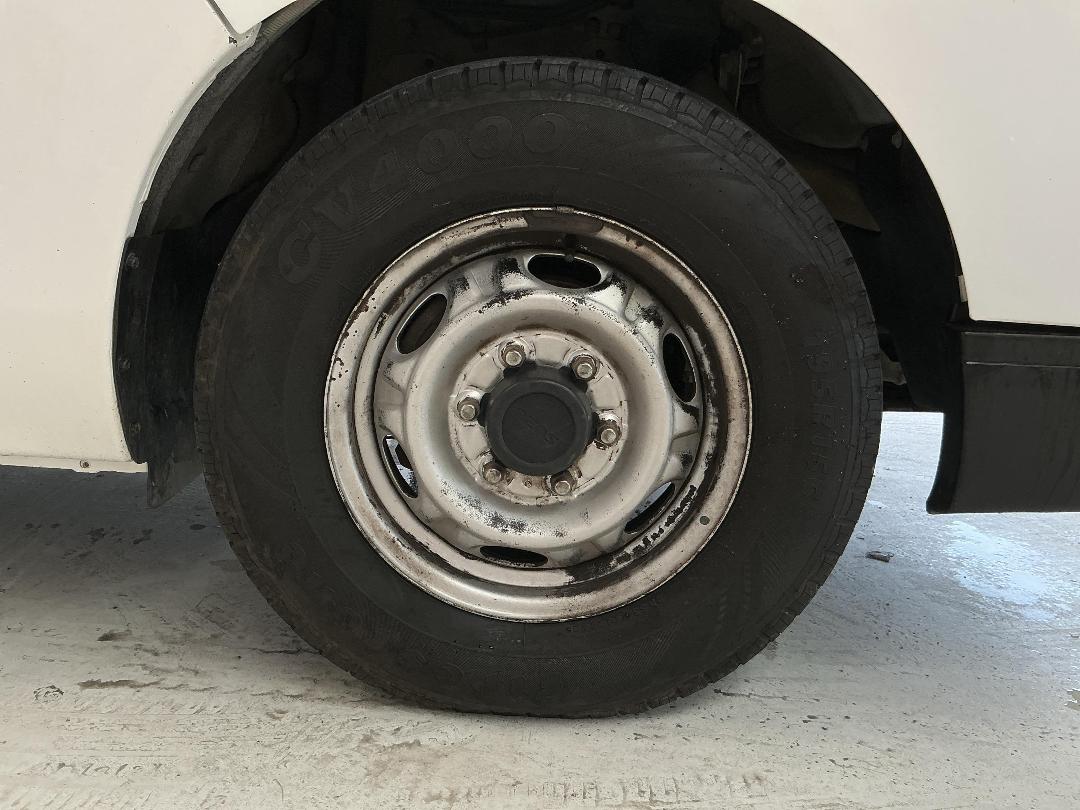 Photo '9' of Isuzu Como Photo '9' of Isuzu Como