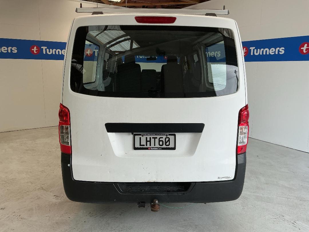 Photo '6' of Isuzu Como Photo '6' of Isuzu Como