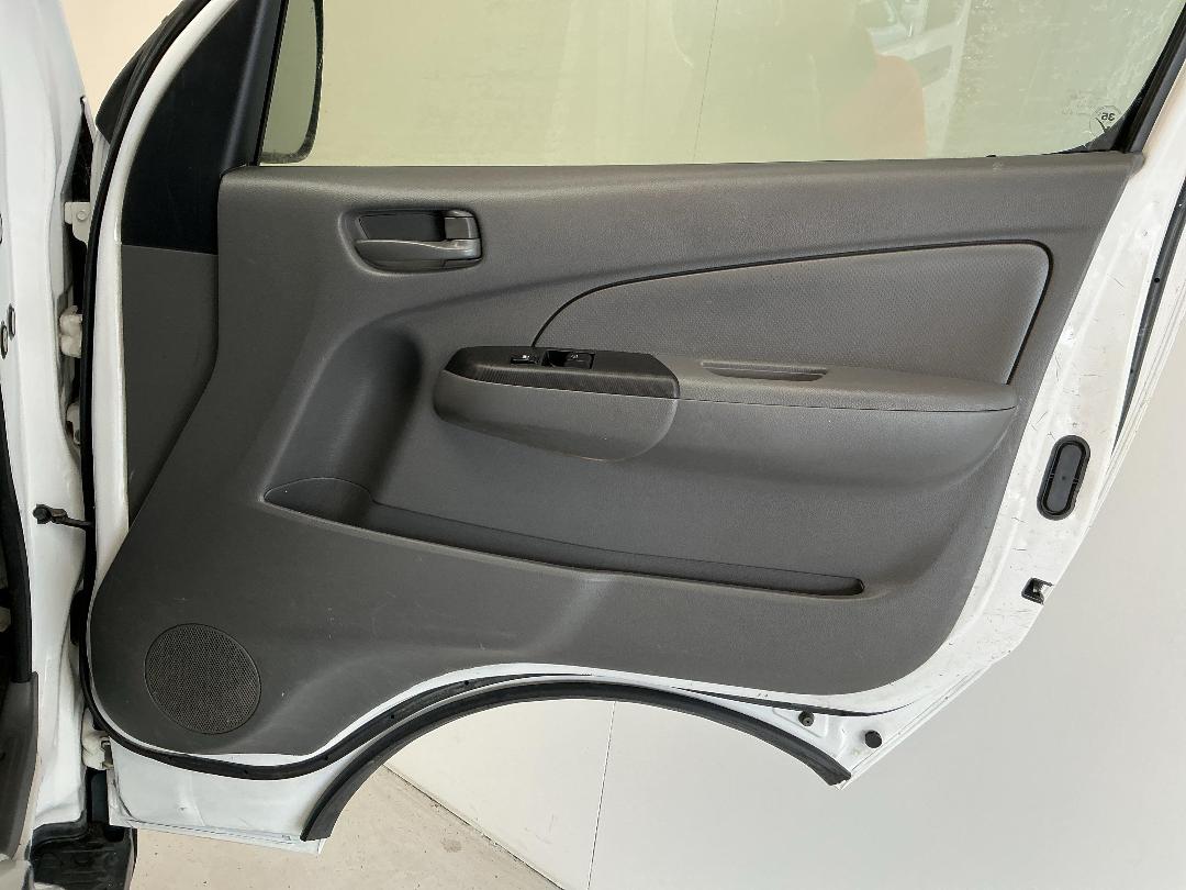 Photo '15' of Isuzu Como Photo '15' of Isuzu Como