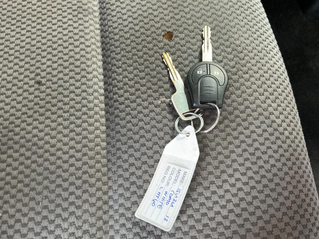 Photo '21' of Isuzu Como Photo '21' of Isuzu Como