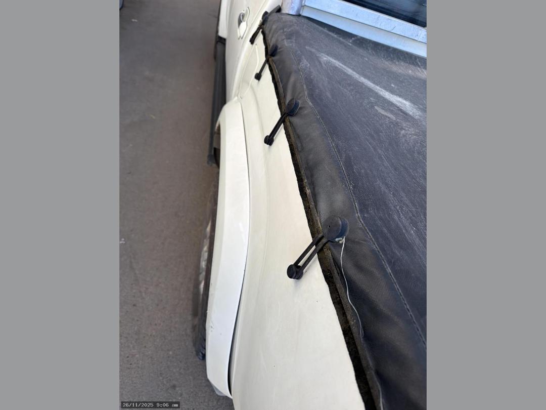 Photo '16' of Isuzu D-MAX LS Double CAB Photo '16' of Isuzu D-MAX LS Double CAB