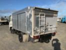 Thumbnail '6' of Isuzu ELF Bottle Body Thumbnail '6' of Isuzu ELF Bottle Body