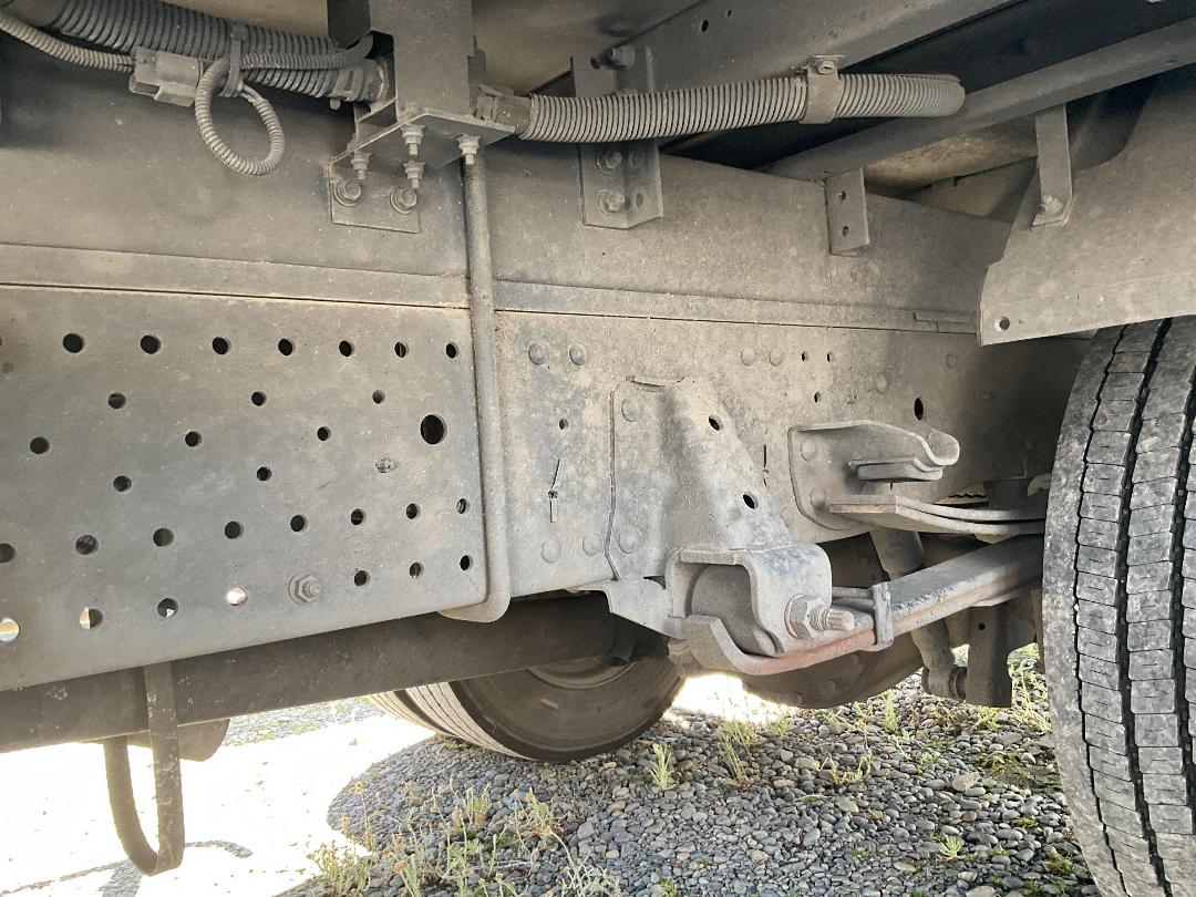 Photo '26' of Isuzu ELF Chiller