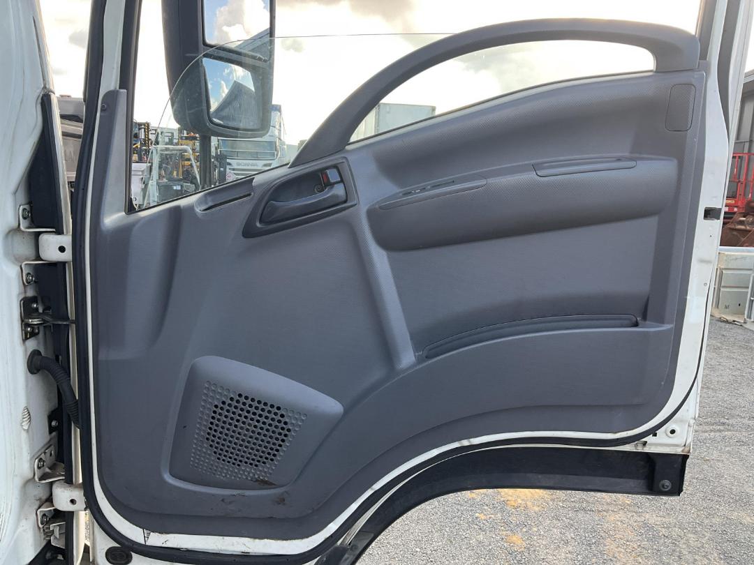 Photo '12' of Isuzu F Series FSR700 Traffic Management