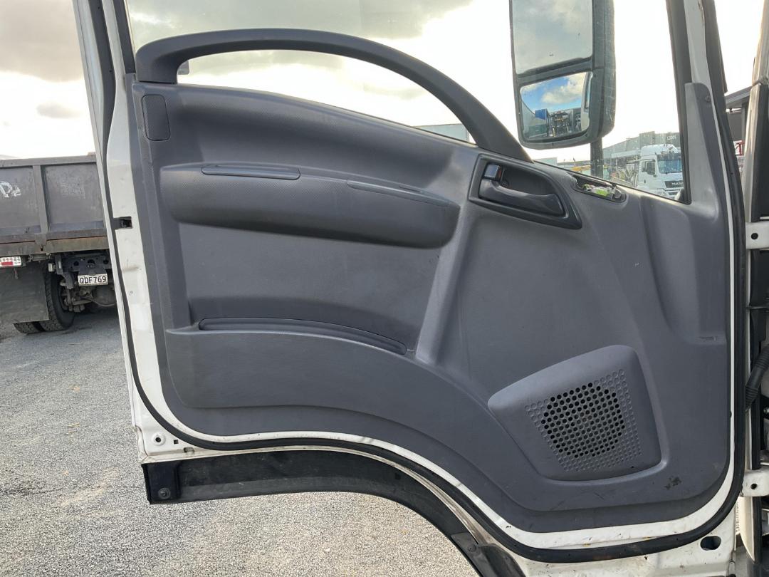 Photo '23' of Isuzu F Series FSR700 Traffic Management