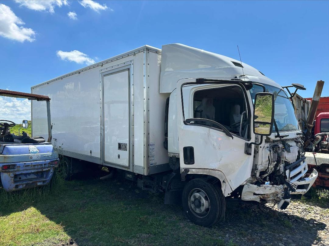 Photo '3' of Isuzu F Series FRR600 Box Body