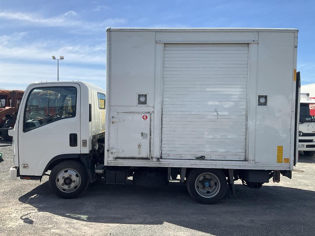 Photo '9' of Isuzu N Series NLR250S Box Body
