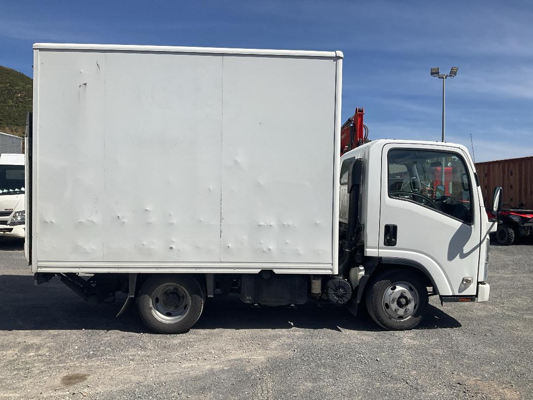 Photo '3' of Isuzu N Series NLR250S Box Body