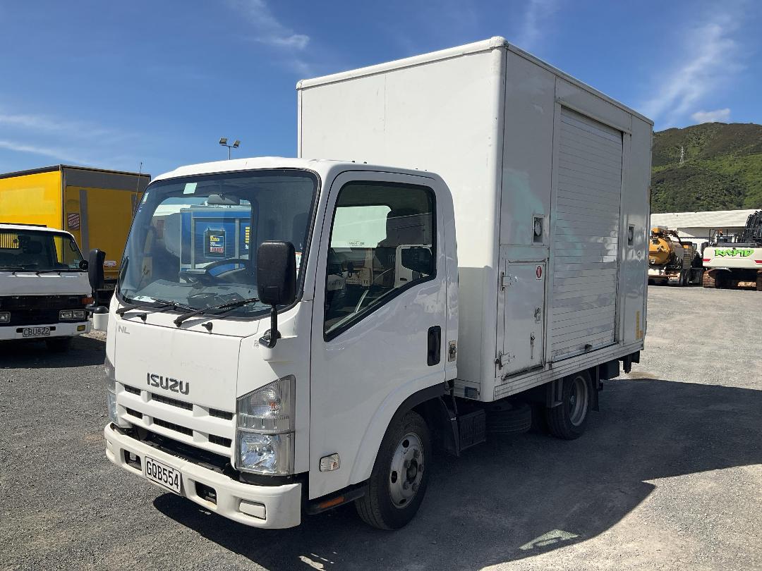 Photo '10' of Isuzu N Series NLR250S Box Body