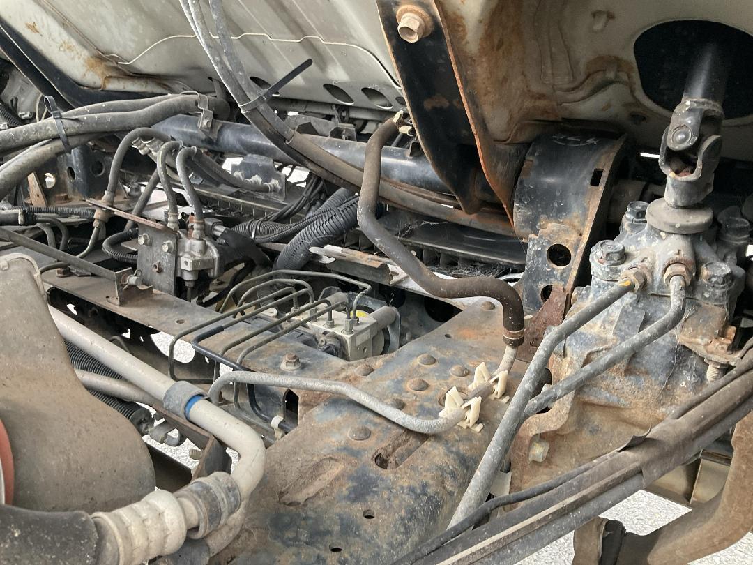 Photo '18' of Isuzu N Series NQR500M Gas Bottle Truck