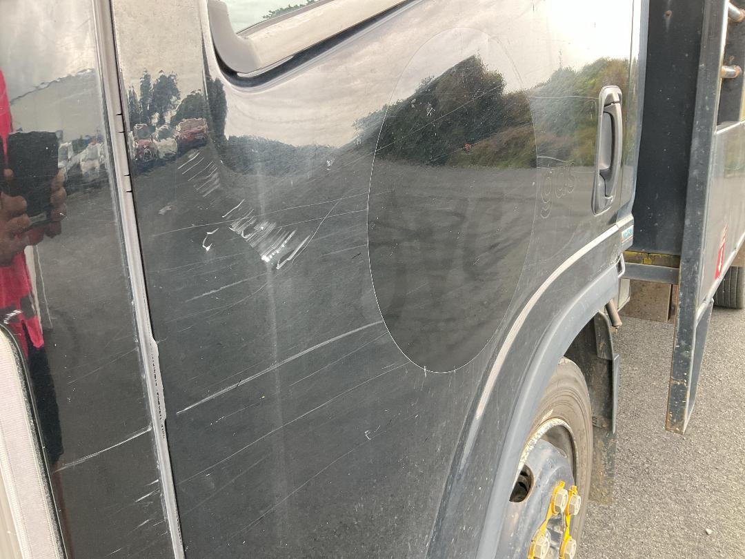 Photo '32' of Isuzu N Series NQR500M Gas Bottle Truck