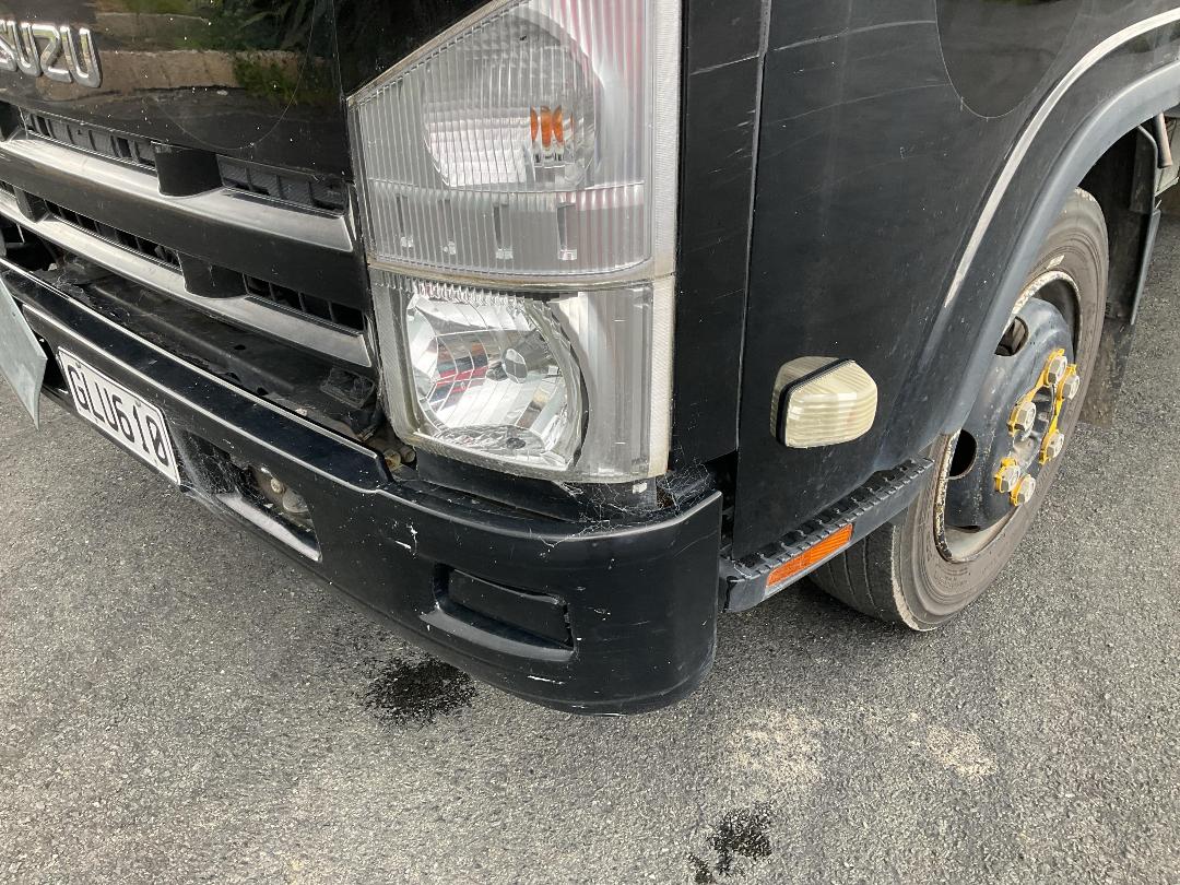 Photo '31' of Isuzu N Series NQR500M Gas Bottle Truck