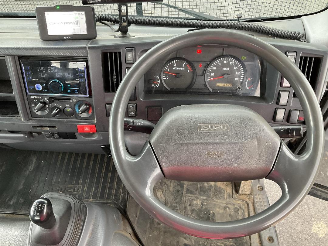 Photo '44' of Isuzu N Series NQR500M Gas Bottle Truck