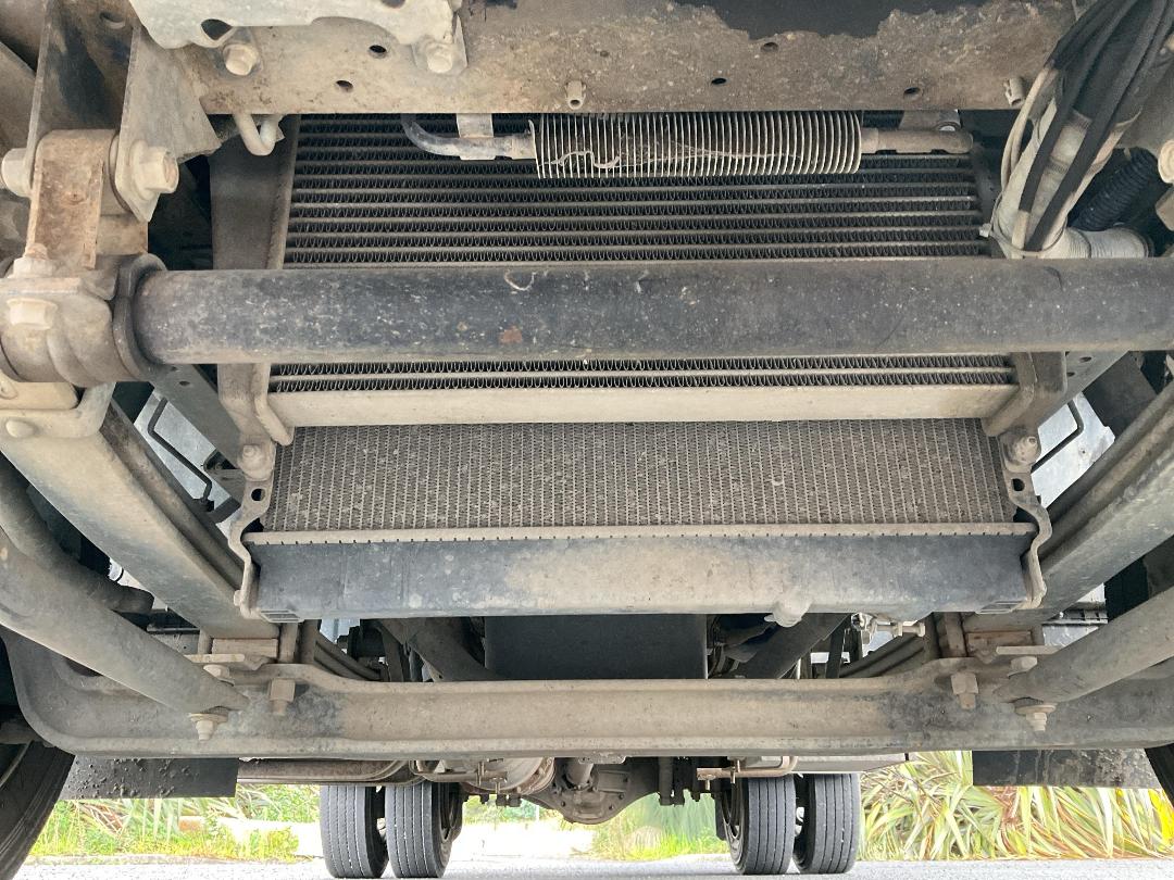 Photo '52' of Isuzu N Series NQR500M Gas Bottle Truck