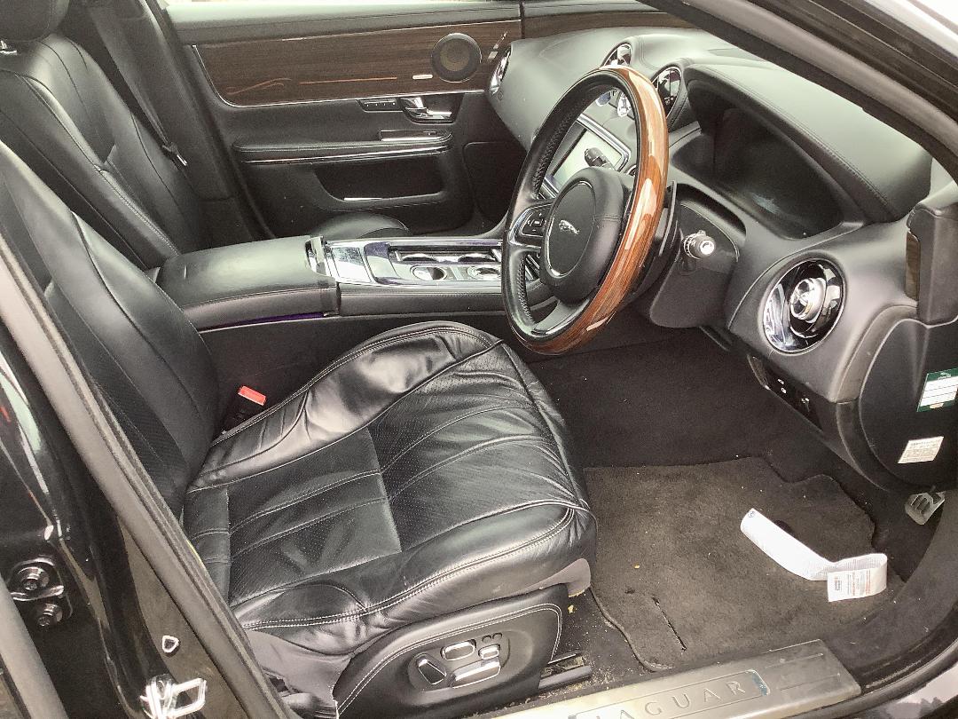 Photo '14' of Jaguar XJ