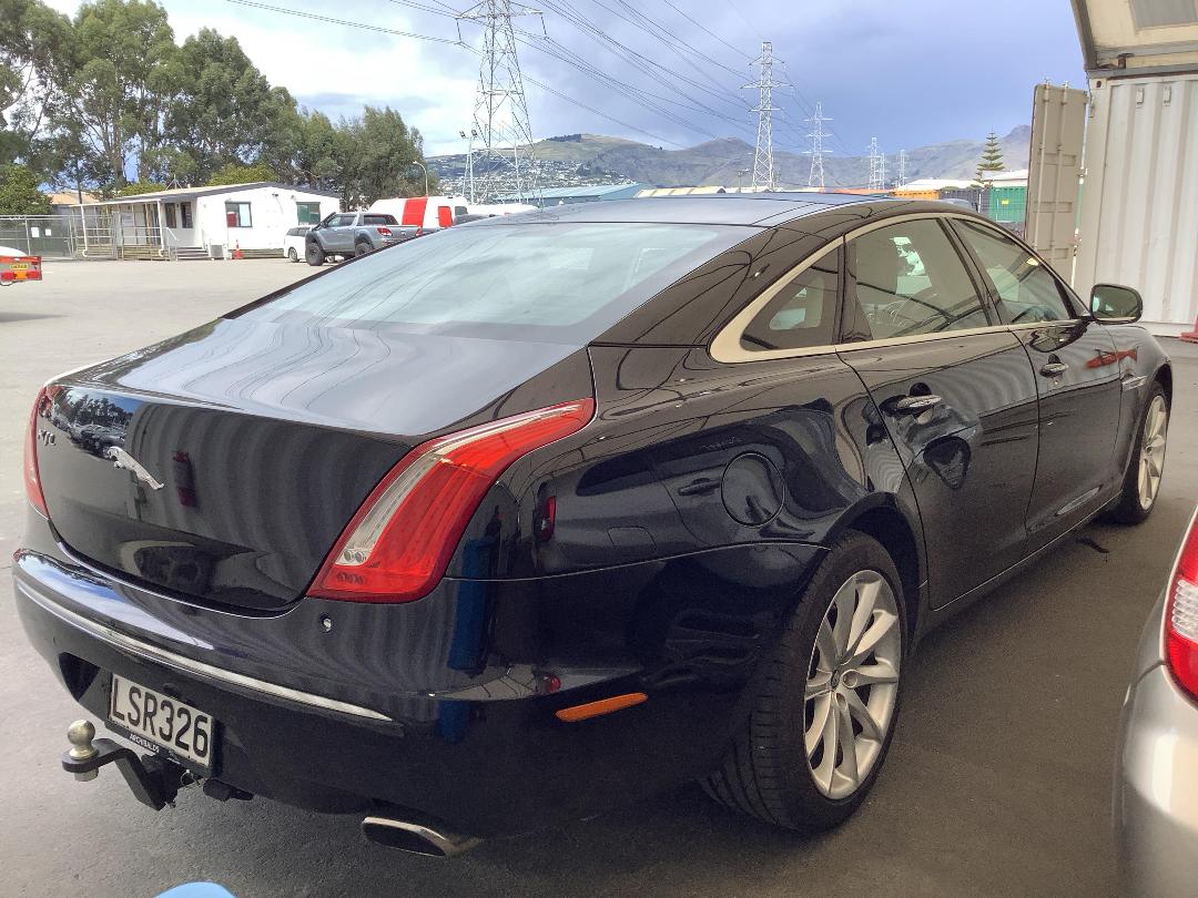 Photo '4' of Jaguar XJ L Photo '4' of Jaguar XJ L