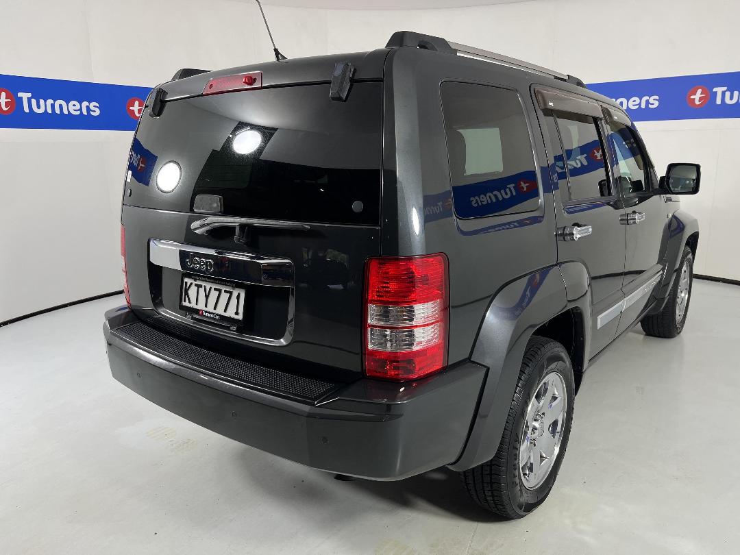 Photo '7' of Jeep Cherokee Photo '7' of Jeep Cherokee