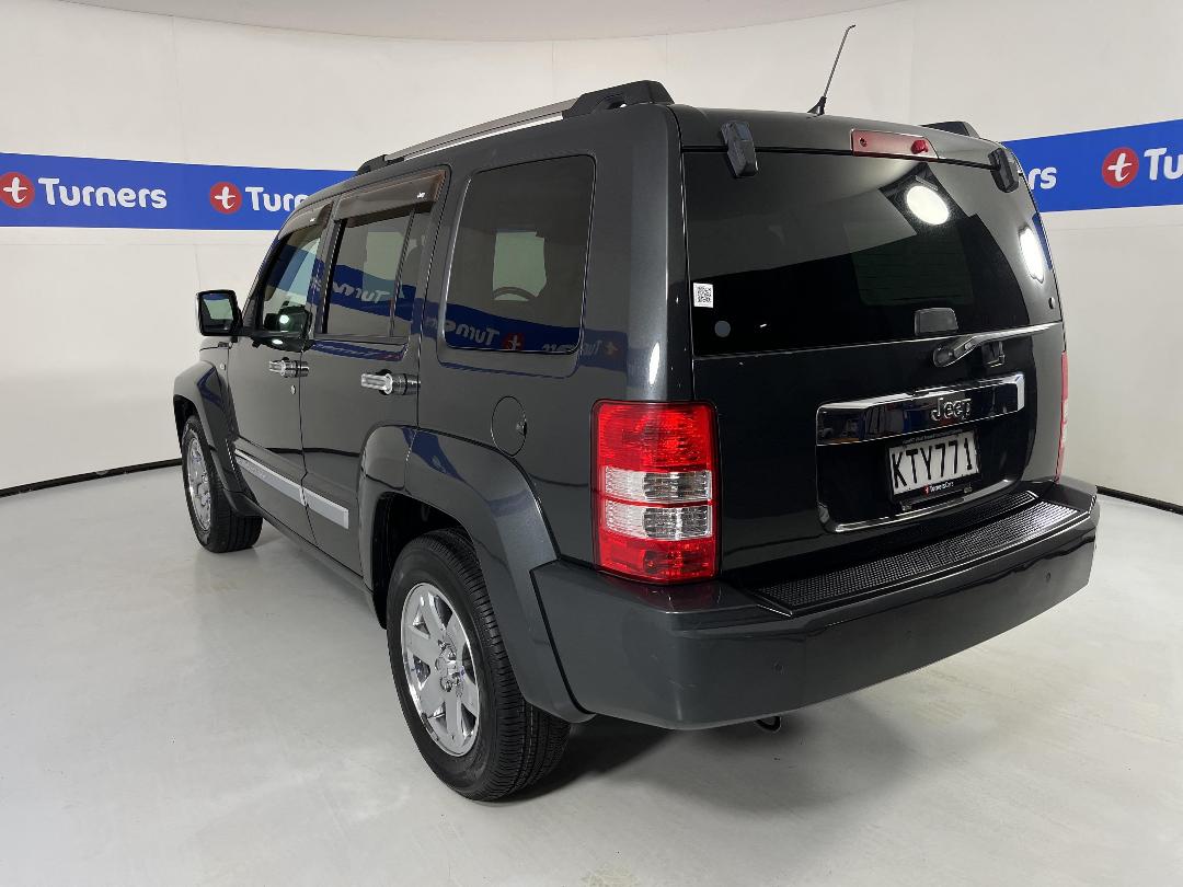 Photo '5' of Jeep Cherokee Photo '5' of Jeep Cherokee