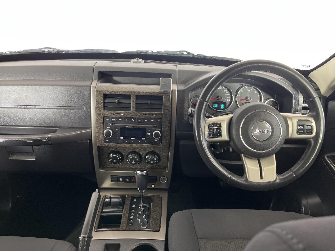 Photo '17' of Jeep Cherokee Photo '17' of Jeep Cherokee