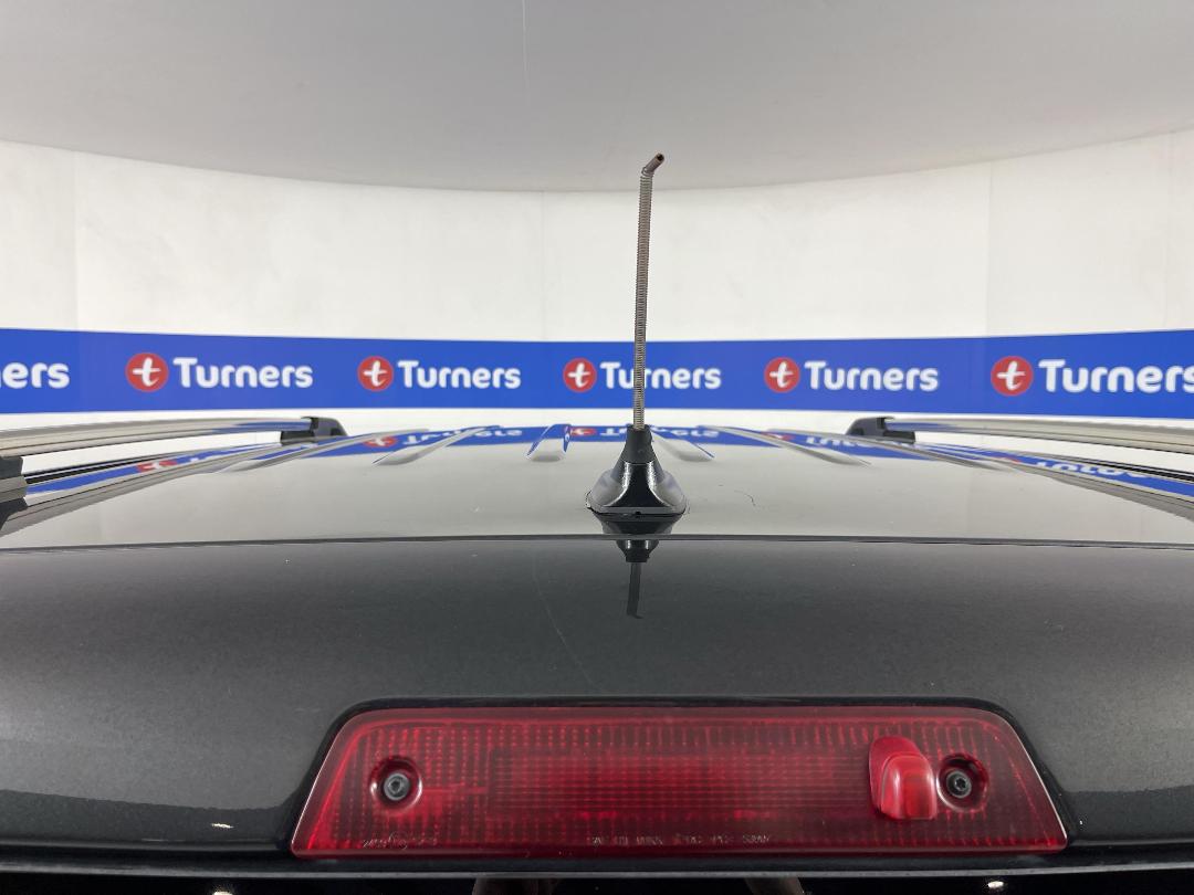 Photo '27' of Jeep Cherokee Photo '27' of Jeep Cherokee