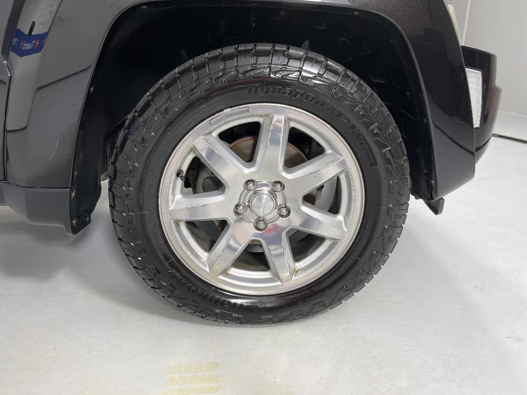 Photo '9' of Jeep Cherokee