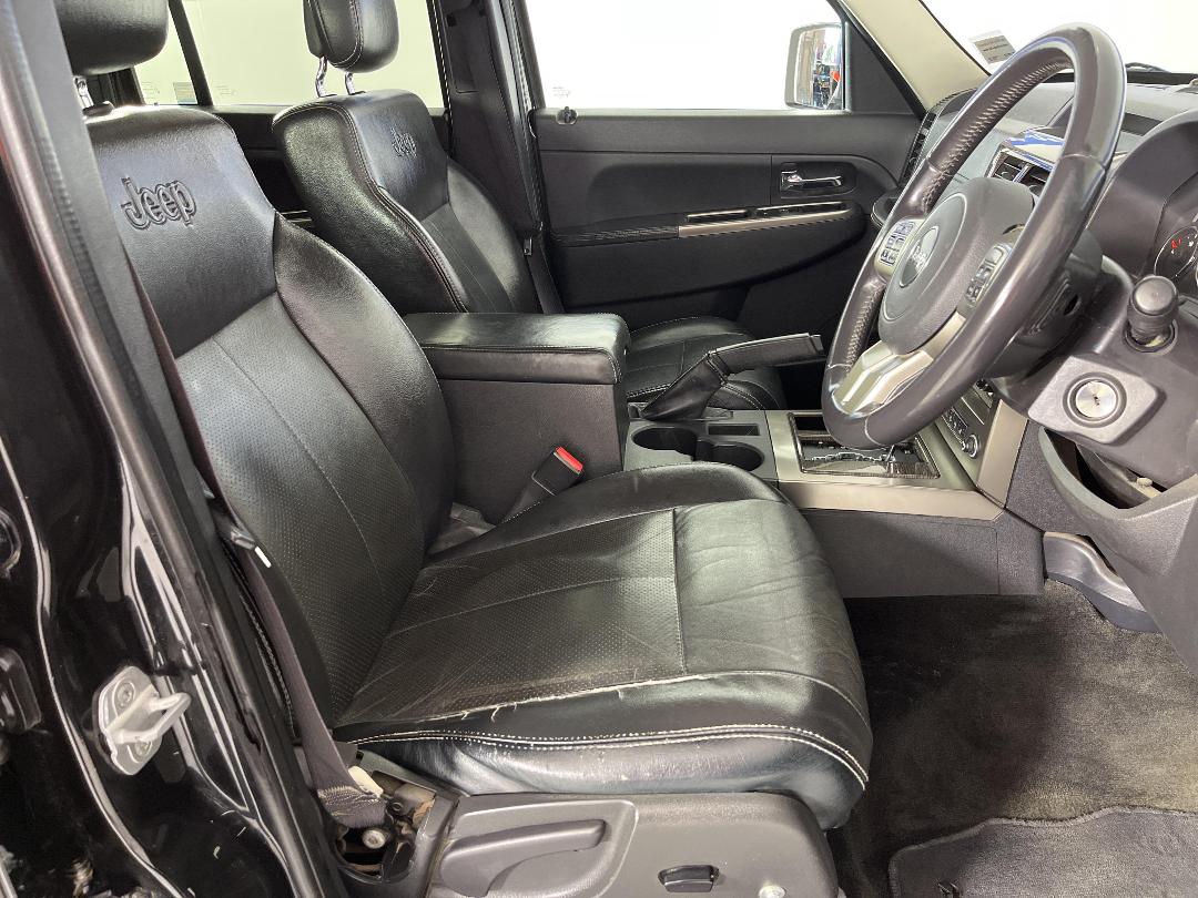 Photo '16' of Jeep Cherokee