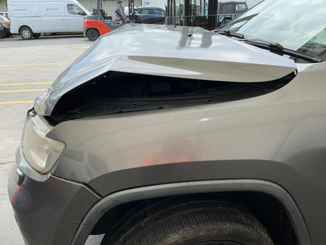 Photo '12' of Jeep Grand Cherokee Laredo CRD Photo '12' of Jeep Grand Cherokee Laredo CRD