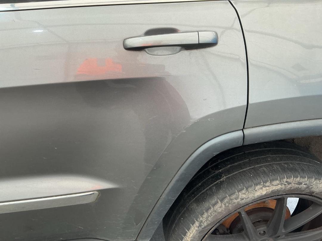 Photo '16' of Jeep Grand Cherokee Laredo CRD Photo '16' of Jeep Grand Cherokee Laredo CRD