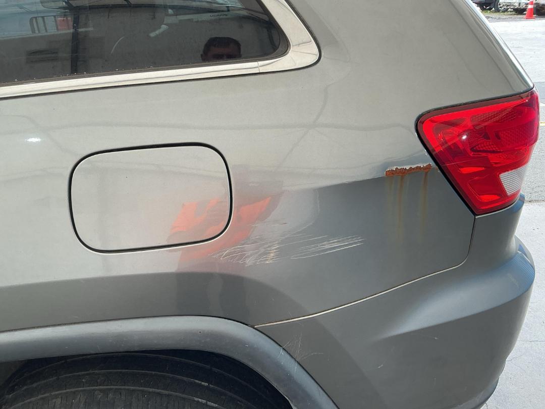 Photo '17' of Jeep Grand Cherokee Laredo CRD Photo '17' of Jeep Grand Cherokee Laredo CRD