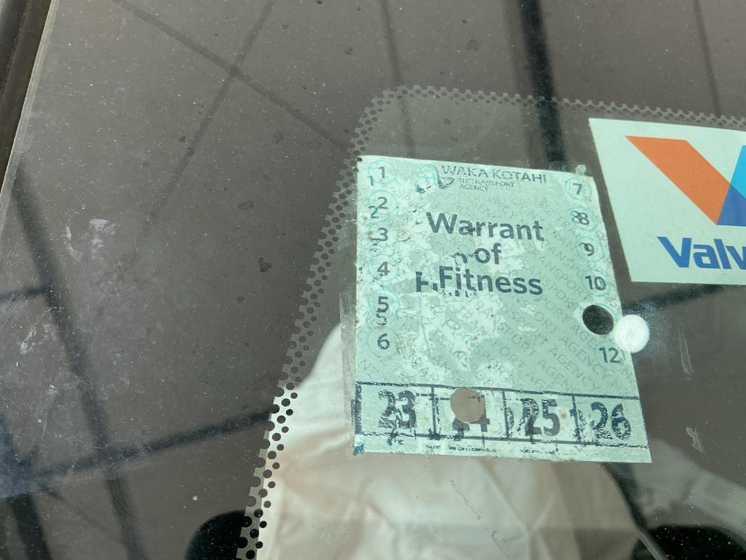 Photo '31' of Jeep Grand Cherokee Laredo CRD Photo '31' of Jeep Grand Cherokee Laredo CRD