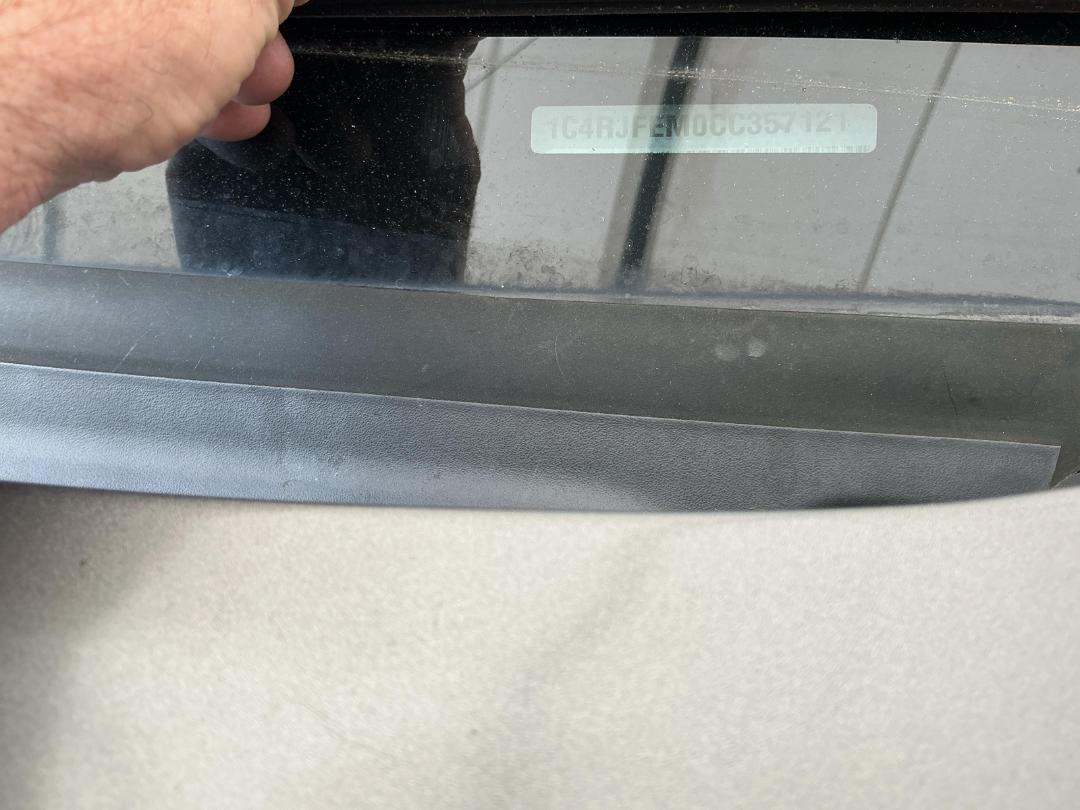 Photo '32' of Jeep Grand Cherokee Laredo CRD Photo '32' of Jeep Grand Cherokee Laredo CRD