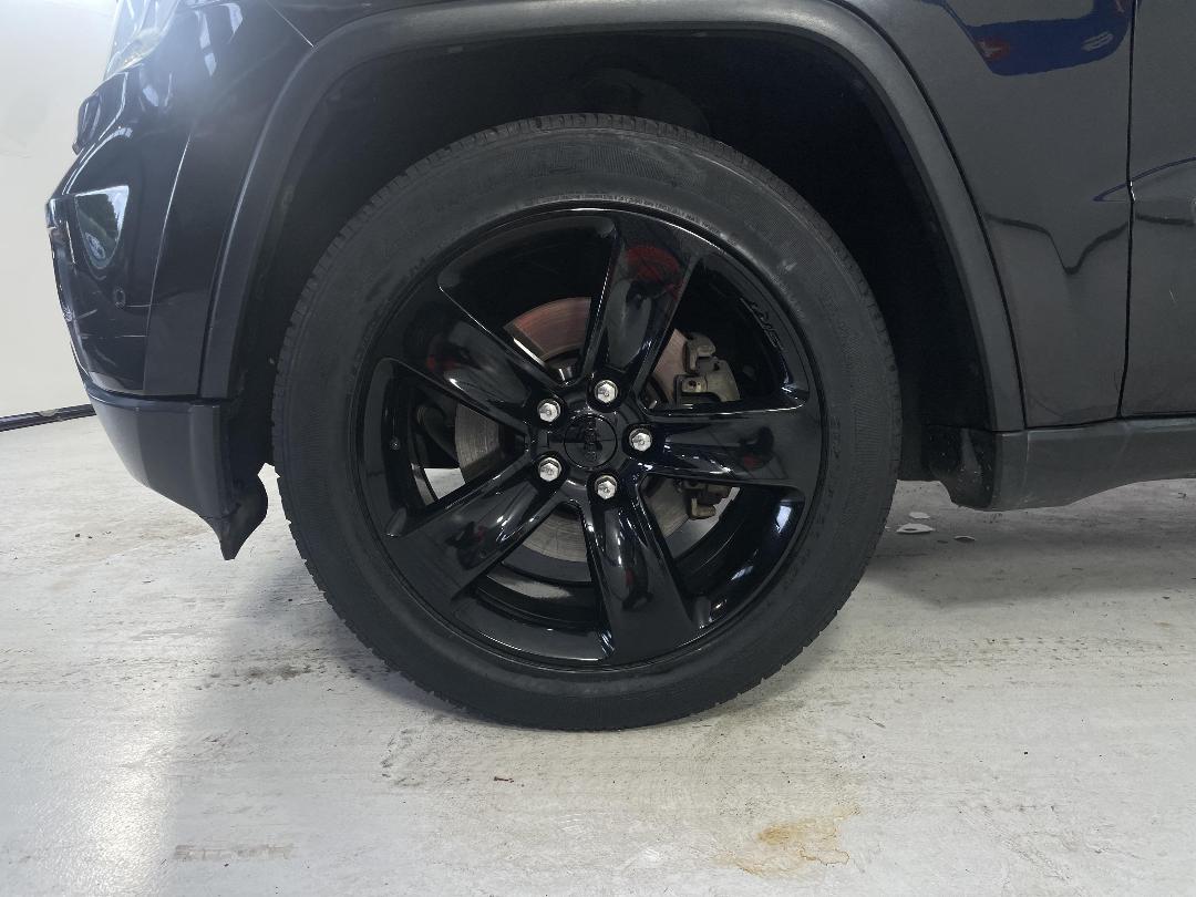 Photo '10' of Jeep Grand Cherokee