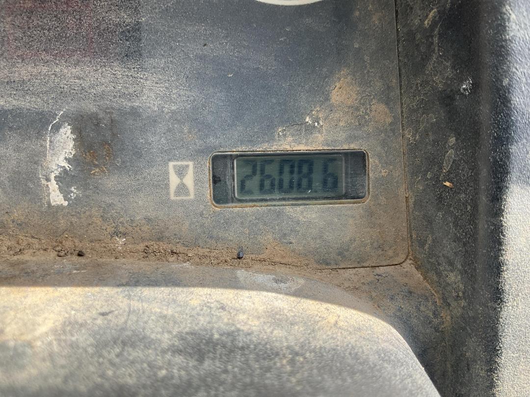 Photo '22' of John Deere side by side 4WD