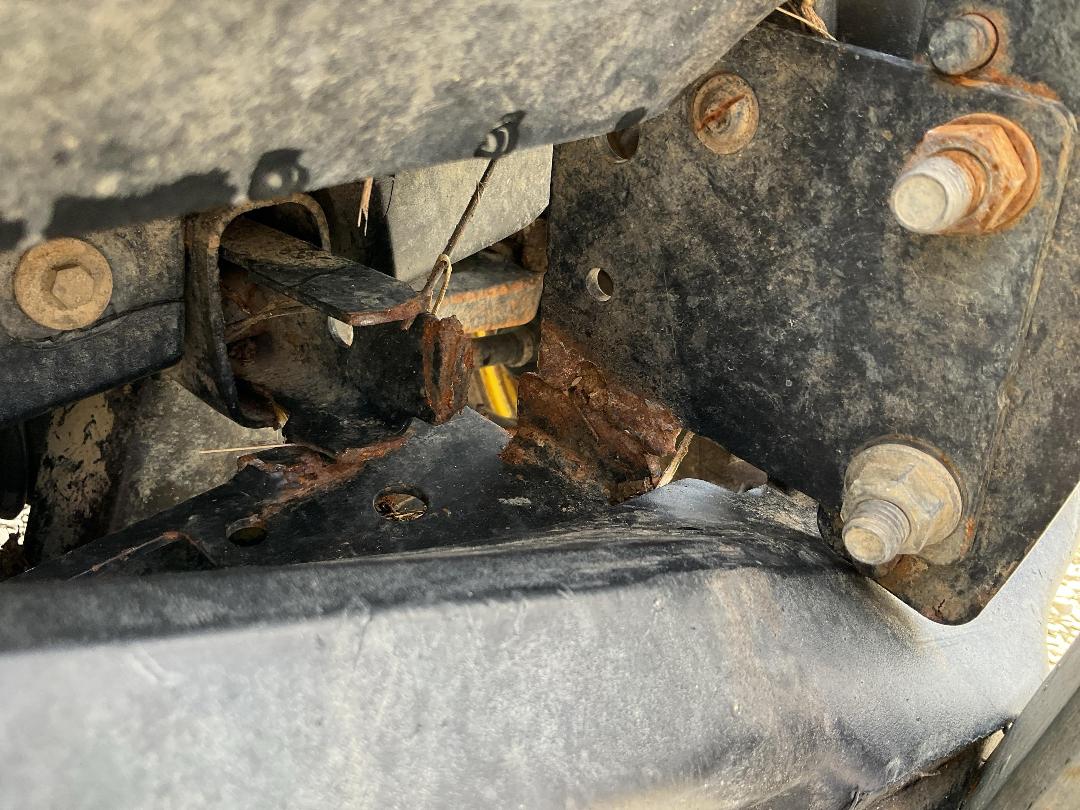 Photo '25' of John Deere side by side 4WD