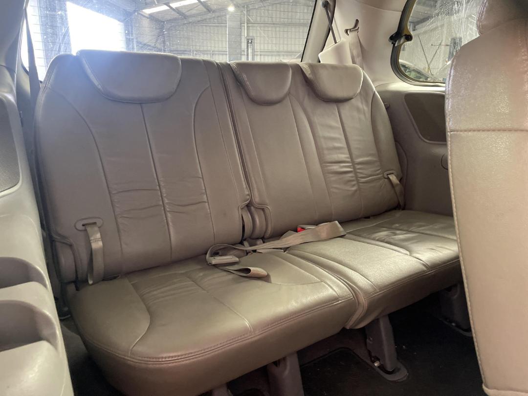 Photo '21' of KIA Carnival V6