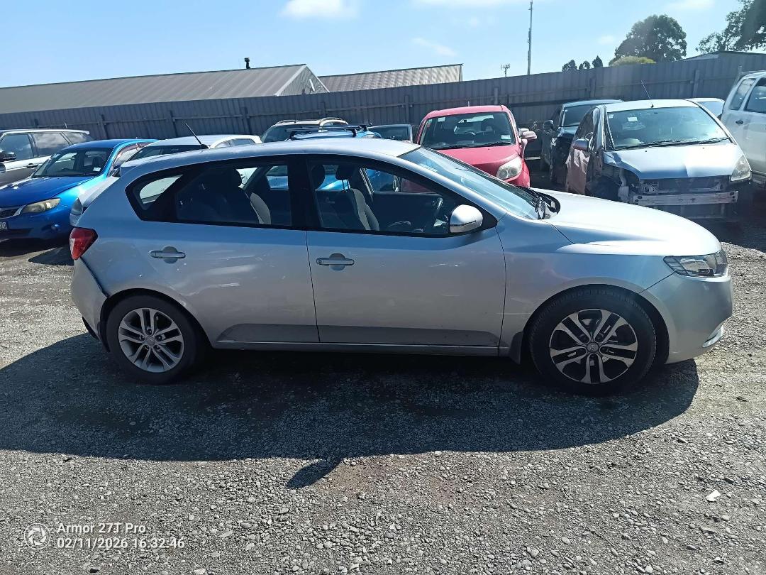 Photo '5' of KIA Cerato LX Photo '5' of KIA Cerato LX