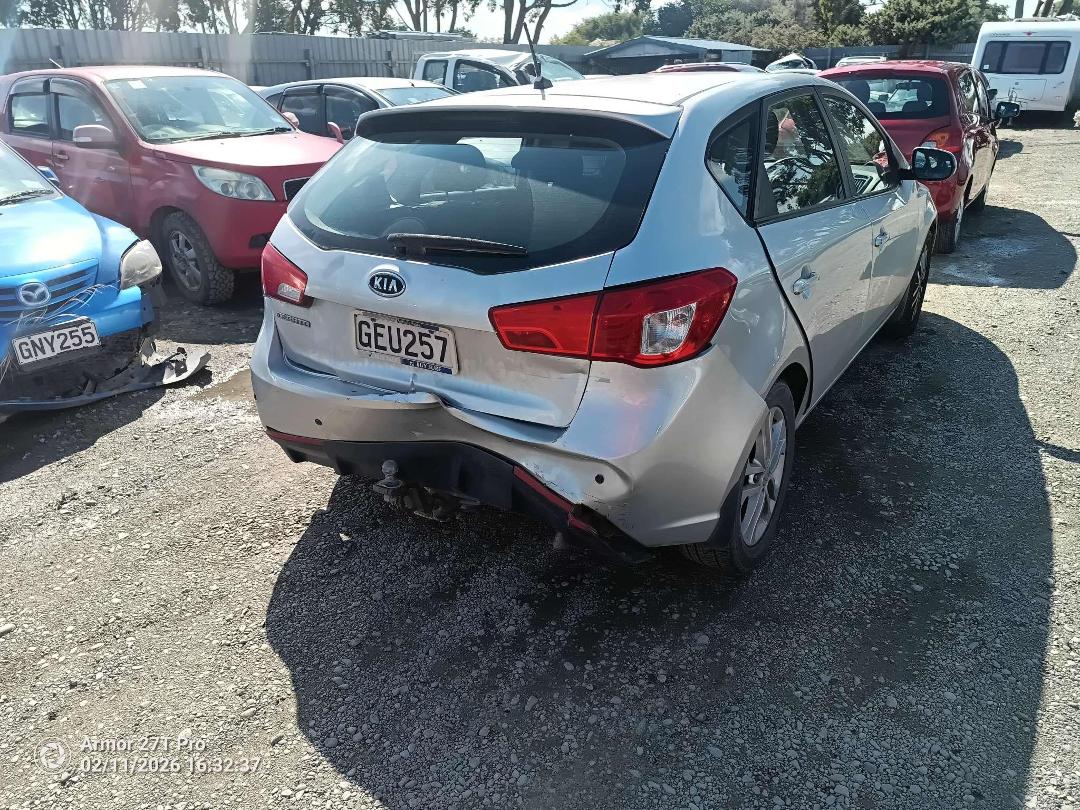 Photo '6' of KIA Cerato LX Photo '6' of KIA Cerato LX