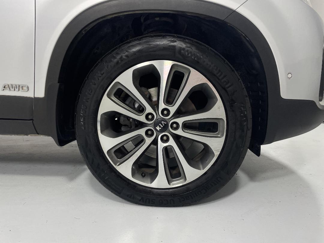 Photo '9' of KIA Sorento Photo '9' of KIA Sorento